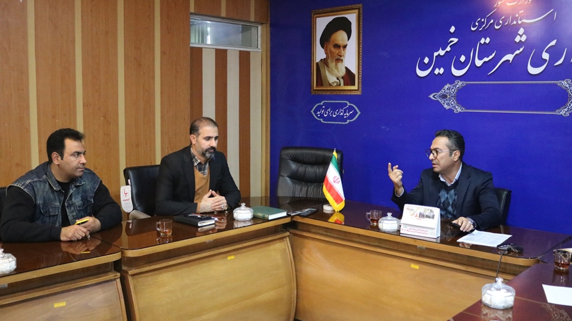 جلسه کمیسیون تخصصی رصد و پایش آرد و نان شهرستان خمین برگزار شد