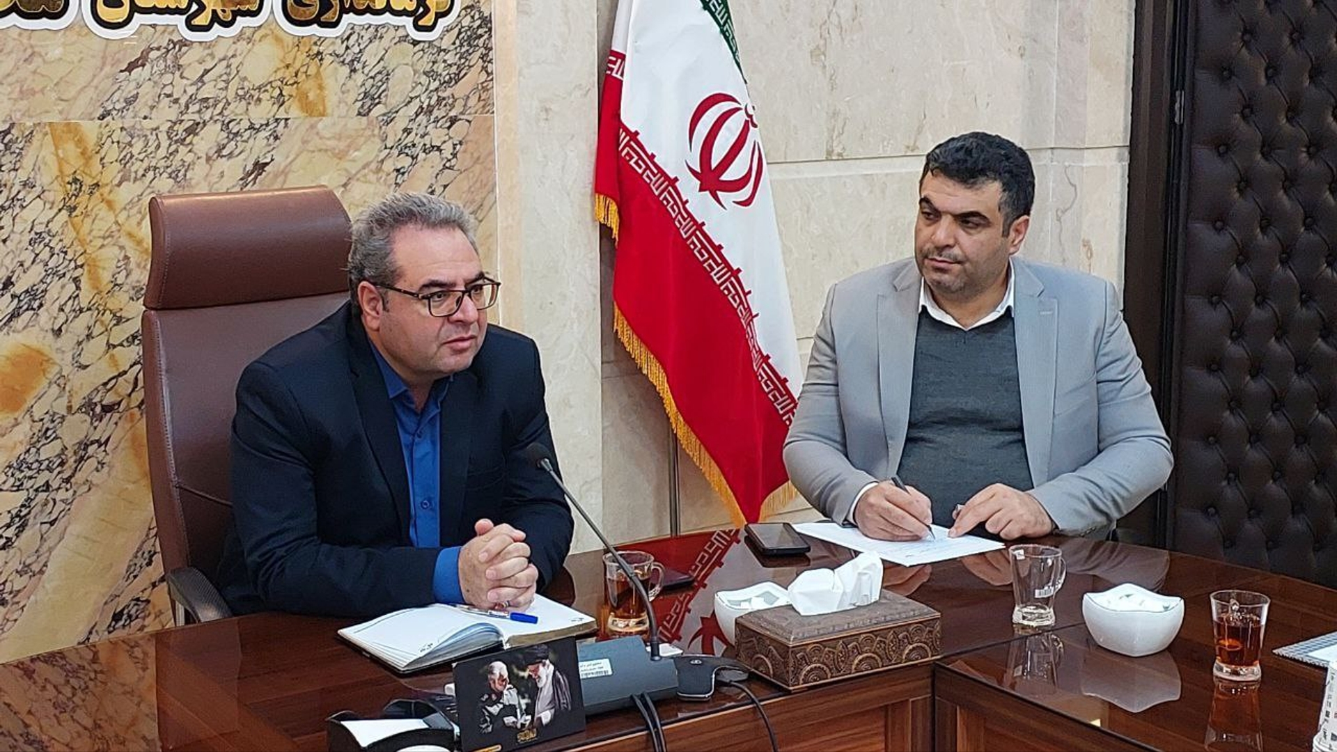 جلسه شورای هماهنگی حفاری  شهرستان محلات برگزار شد