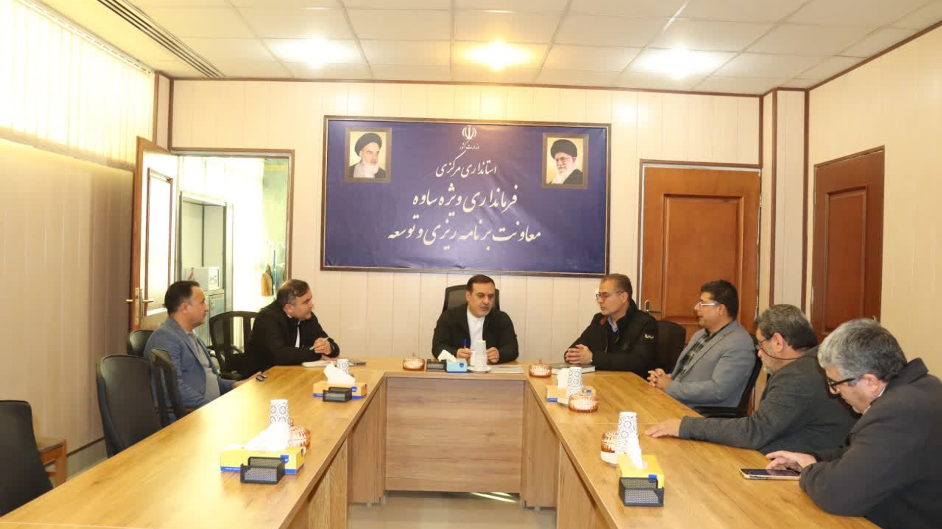 تشدید نظارت بر قیمت شیر و گوشت قرمز/ تاکید به فروش تخم مرغ به صورت کیلویی در شهرستان ساوه