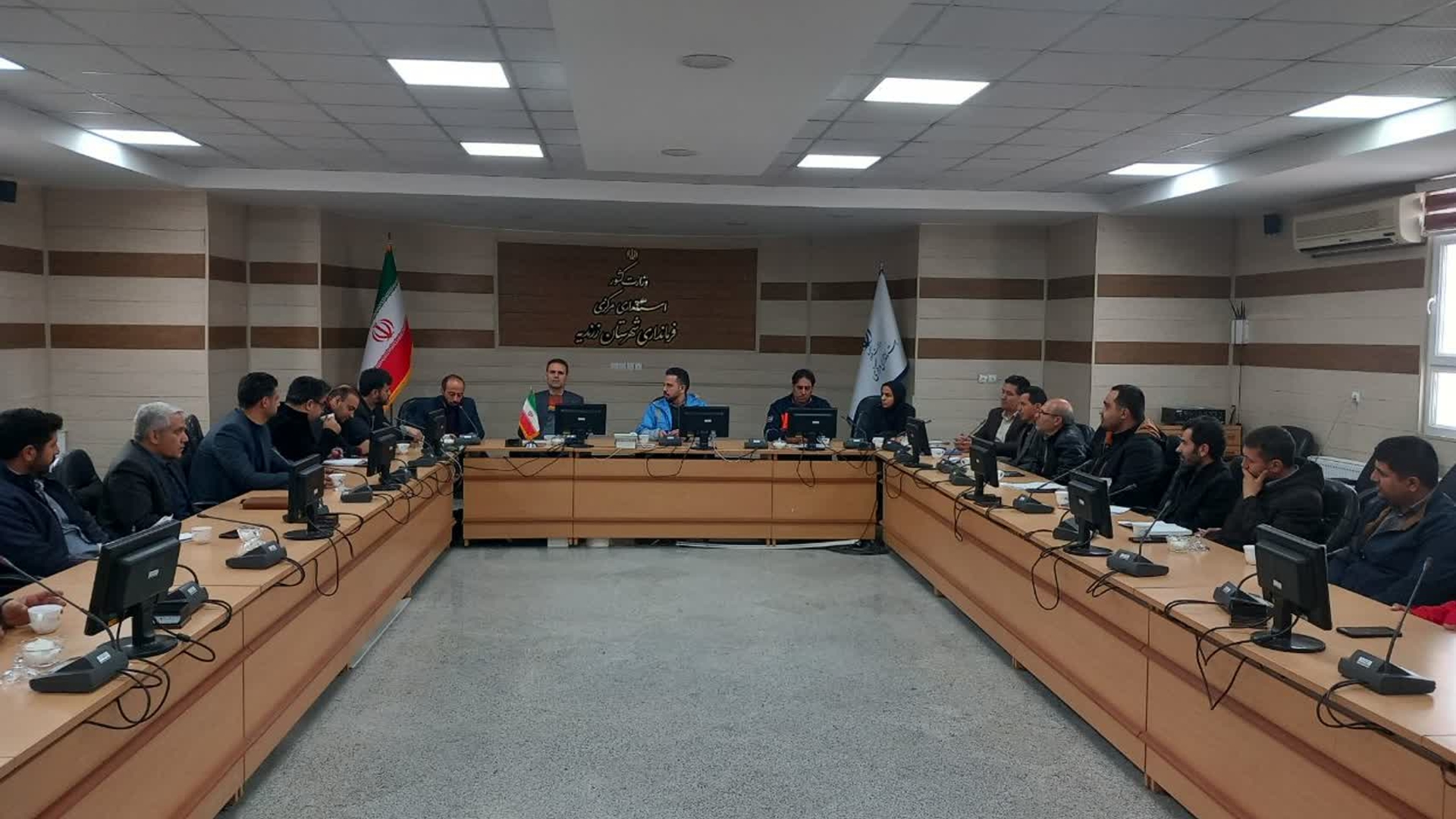 جلسه ستاد مدیریت بحران شهرستان زرندیه برگزار شد