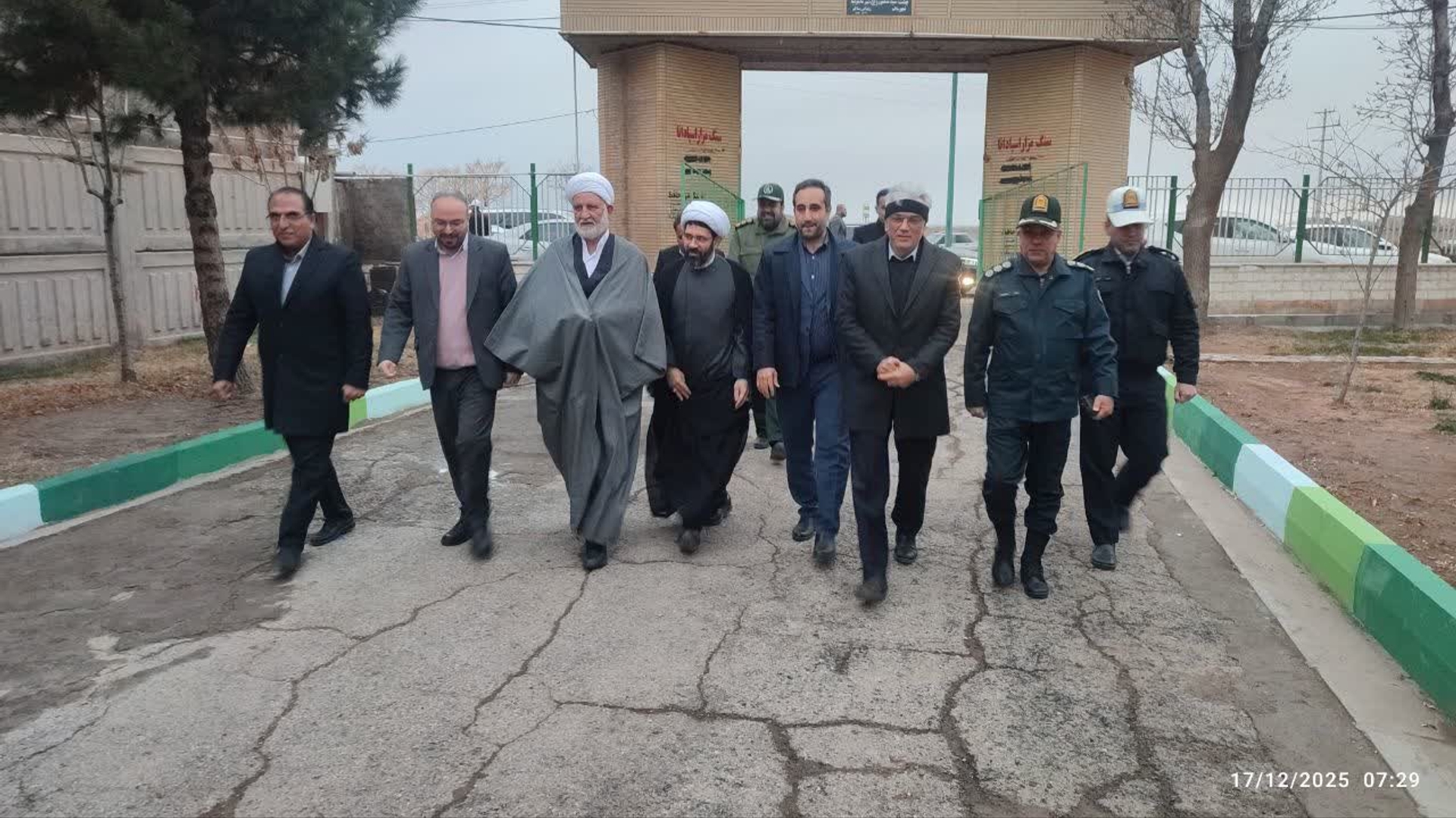 دادستان دادسرای انتظامی قضات به عنوان نماینده رئیس قوه قضائیه وارد شهرستان زرندیه شد.