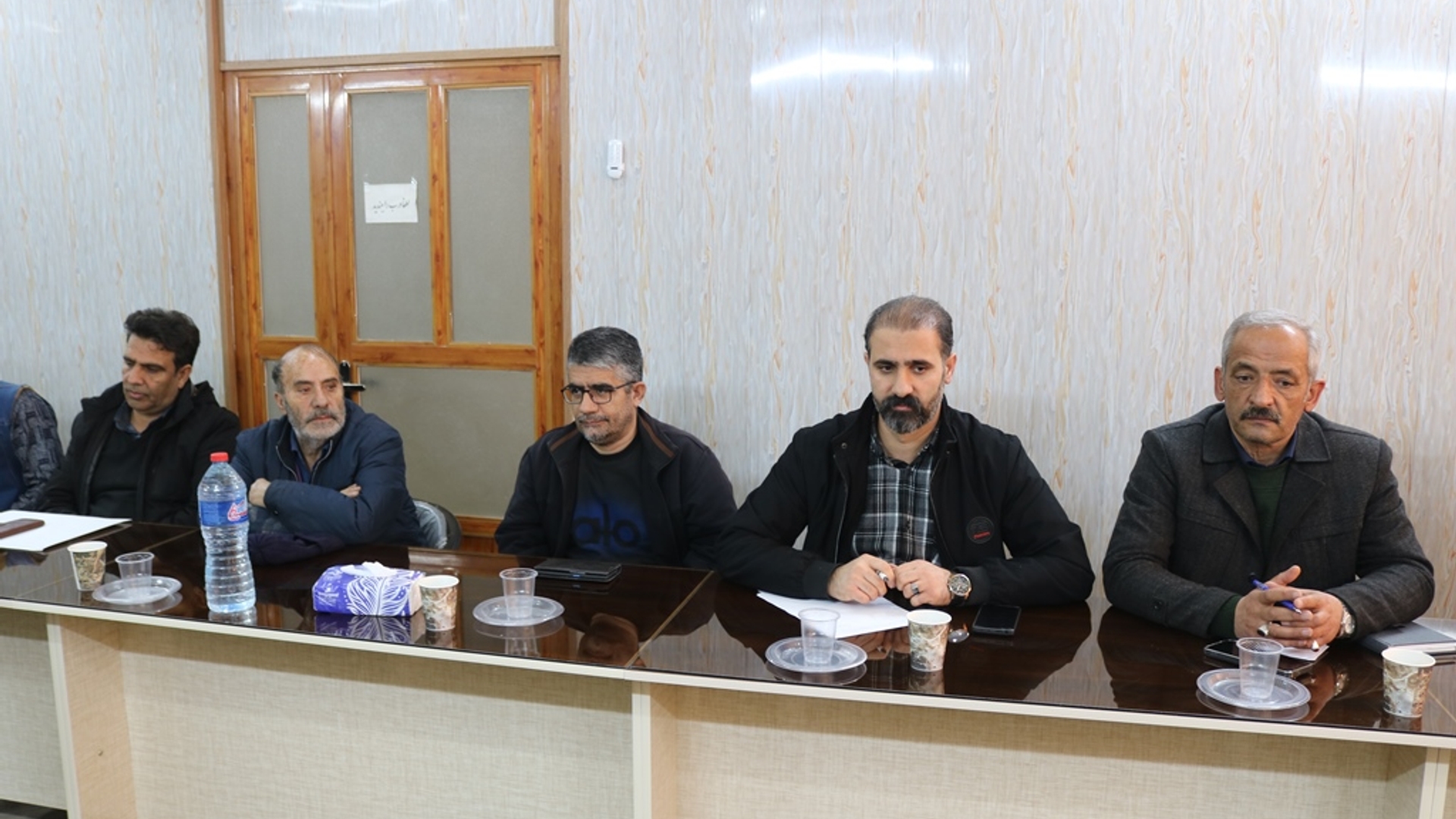 نشست بررسی مسائل و مشکلات اتحادیه های صنفی شهرستان خمین برگزار شد