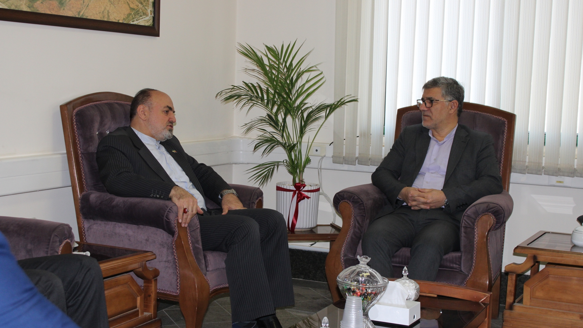 دیدار معاون سیاسی، امنیتی و اجتماعی استانداری مرکزی و معاون امور بسیج و استان‌های سازمان پدافند غیرعامل کشور