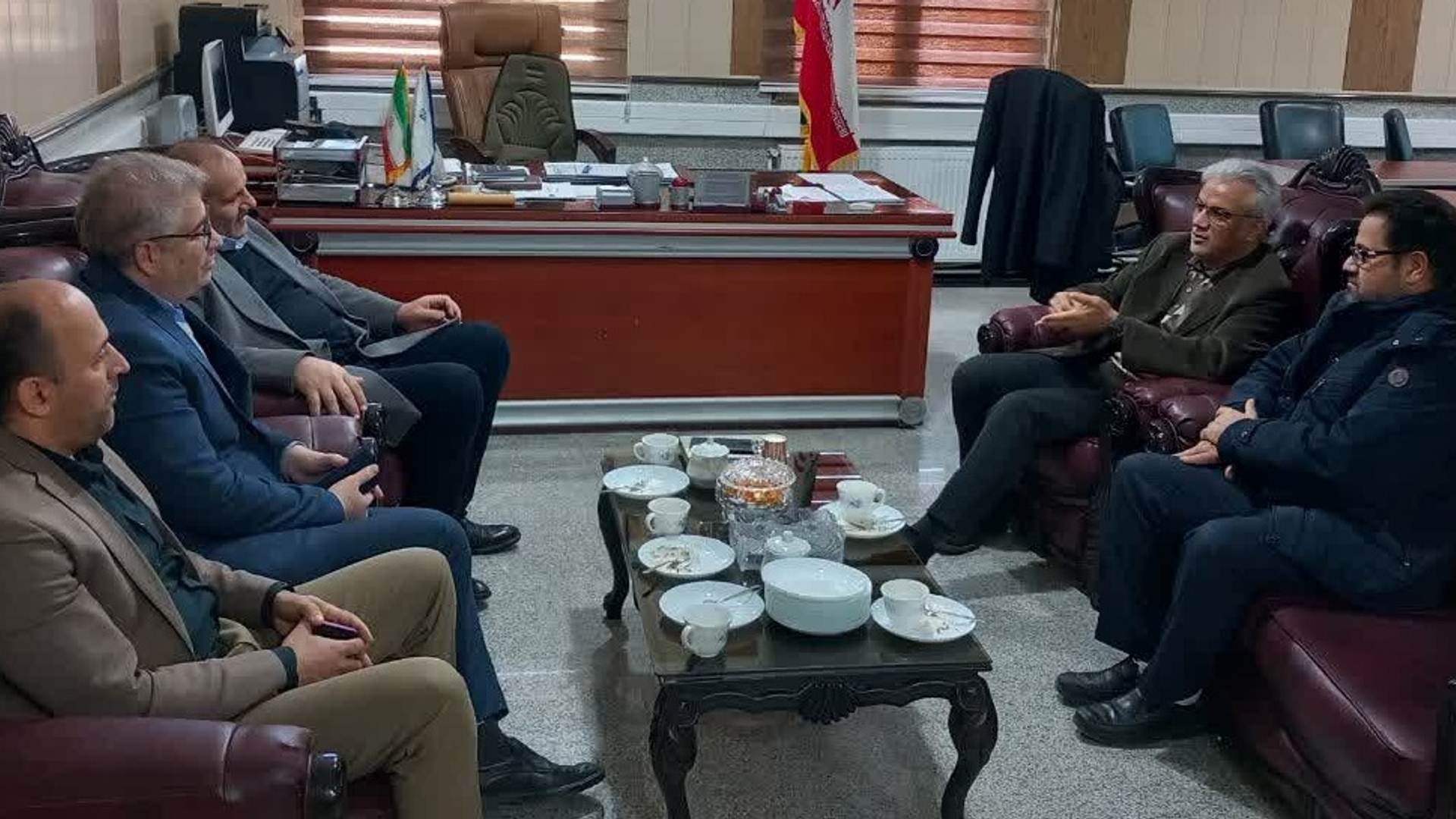 مدیریت مصرف گاز و فرهنگ‌سازی صرفه‌جویی در نشست فرماندار و مدیرعامل گاز استان مرکزی