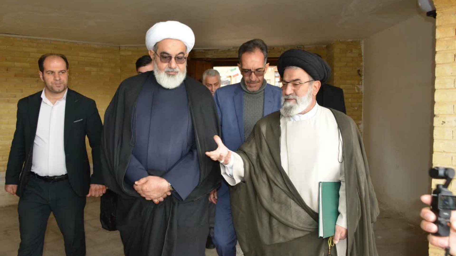 رییس سازمان قضایی نیروهای مسلح کشور از بیت تاریخی حضرت امام (ره) در خمین بازدید کرد