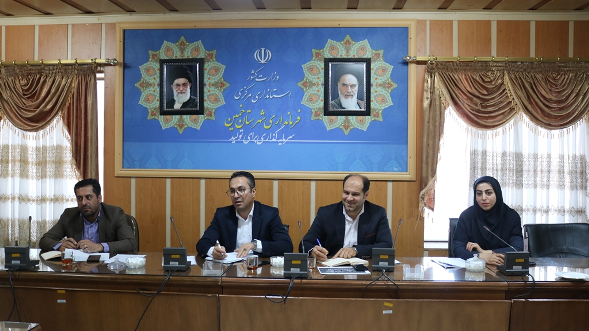 چهارمین جلسه کارگروه اشتغال و سرمایه گذاری شهرستان خمین در سال 1404 برگزار شد