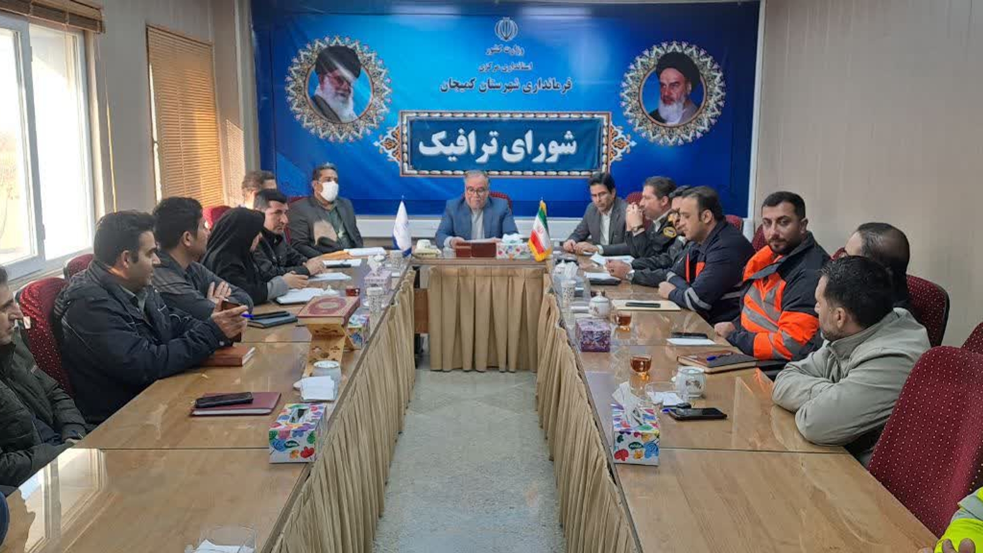 🔸برگزاری جلسات شورای مسکن و شورای ترافیک در محل فرمانداری شهرستان کمیجان