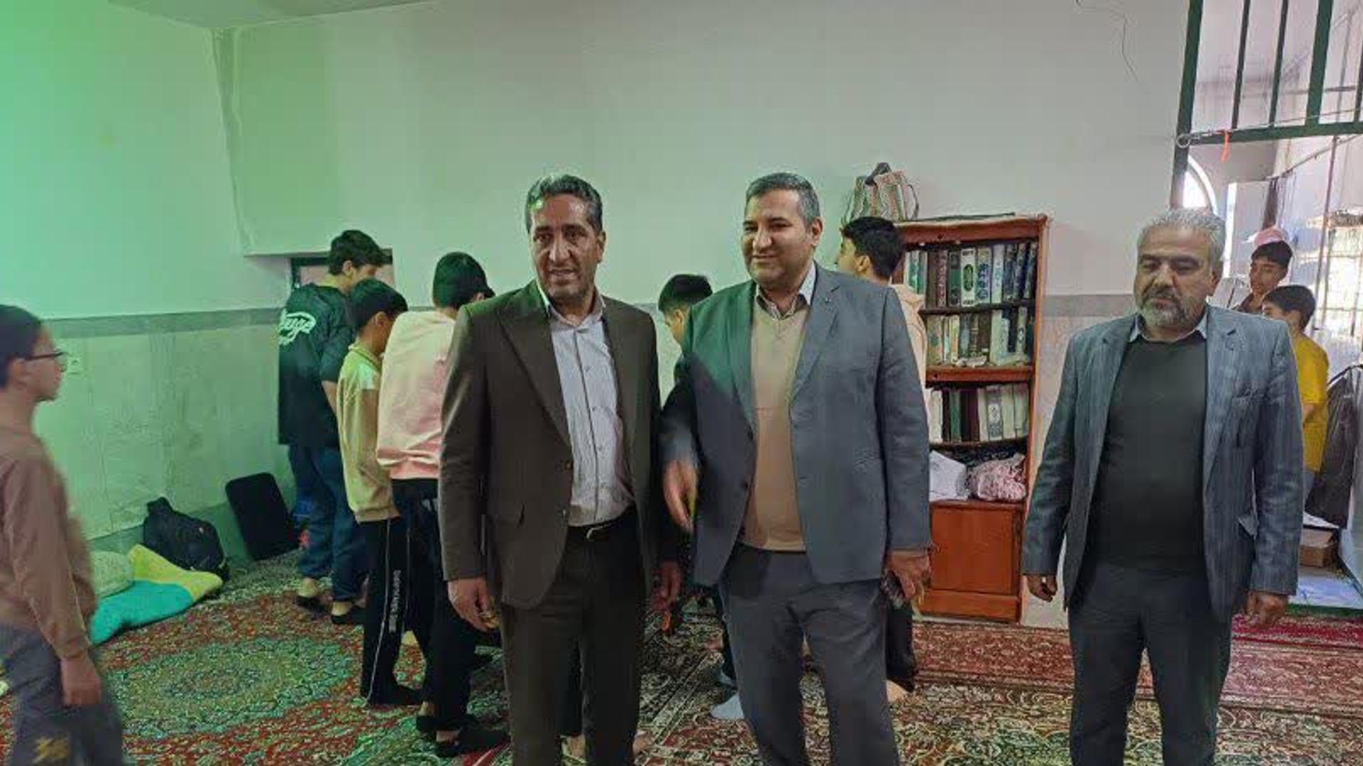 🔻بازدید فرماندار شهرستان کمیجان از آیین اعتکاف دانش‌آموزی و اعتکاف بزرگسالان