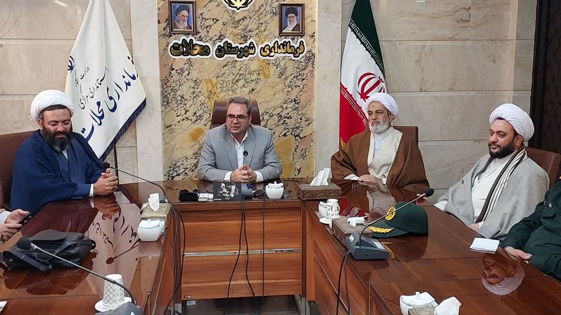 برگزاری جلسه هماهنگی قرارگاه جهاد تبیین در شهرستان محلات