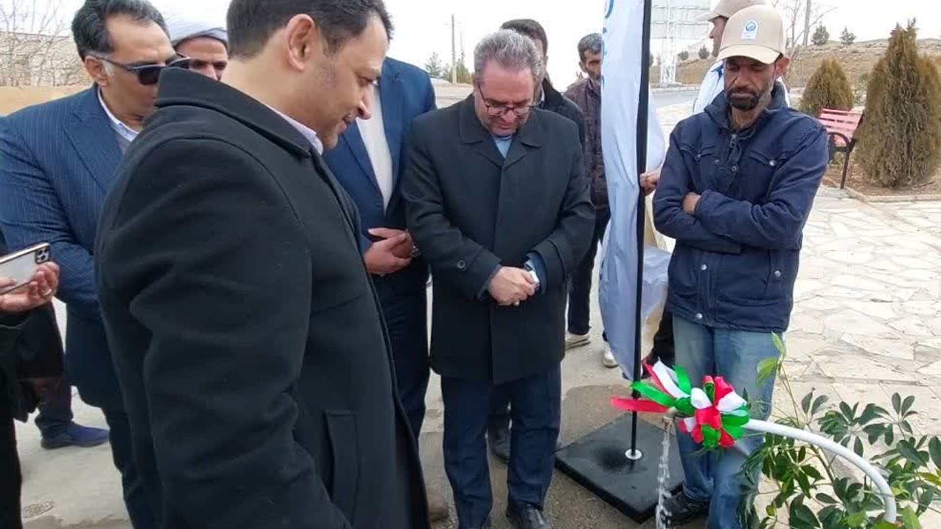 هم‌زمان با ایام‌الله دهه فجر، پروژه‌های آبرسانی روستاهای ورین و طایقان با حضور مسئولان شهرستانی و استانی به بهره‌برداری رسید.