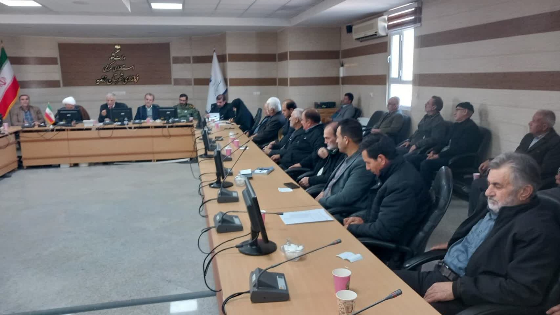 برگزاری شورای اجتماعی و فرهنگی زرندیه با محور تشکیل شوراهای پیشرفت محله