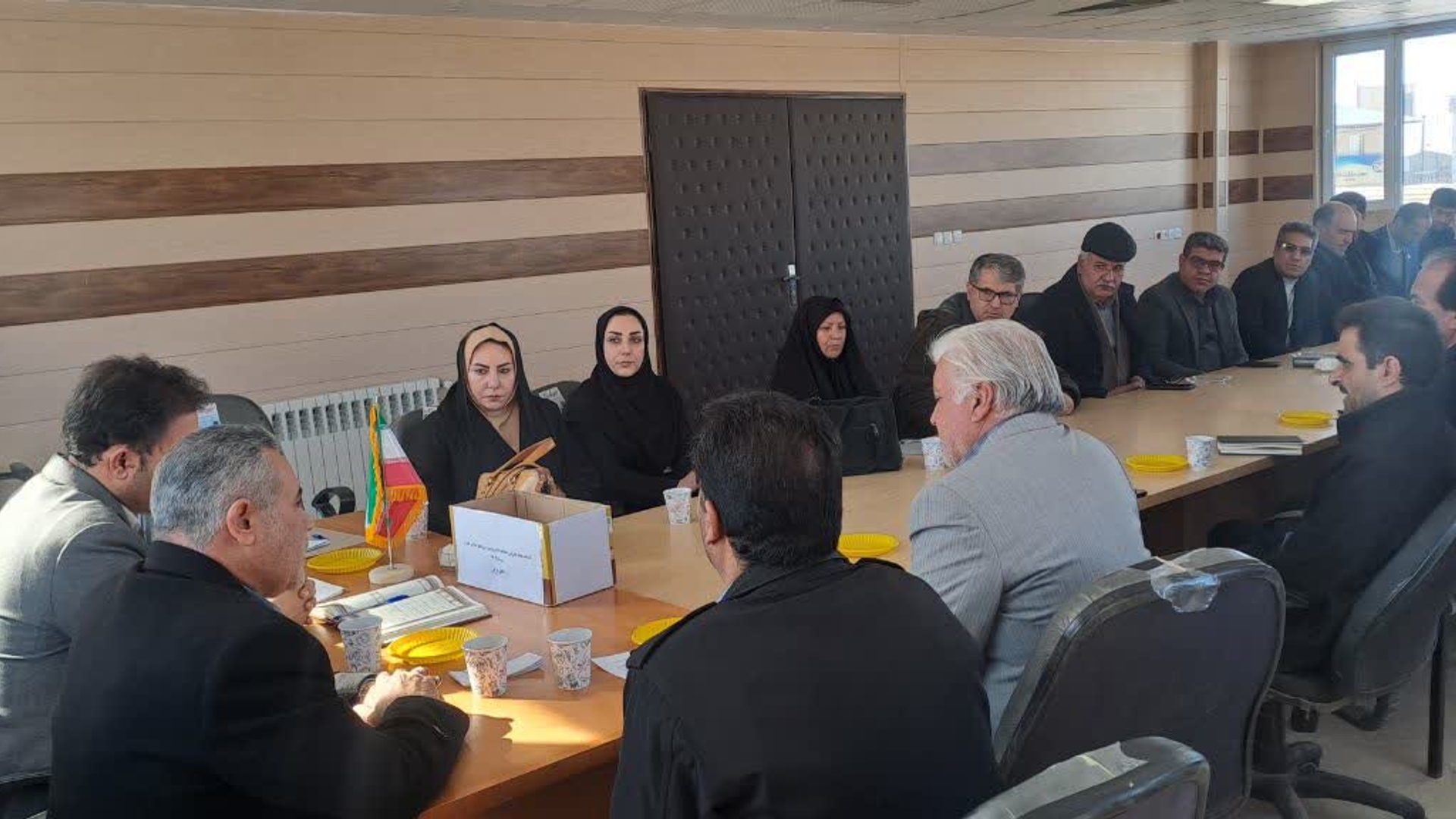 برگزاری جلسه انتخابات اعضای هیأت اجرایی هفتمین دوره شوراهای اسلامی روستاهای بخش‌های مرکزی، خرقان و زاویه