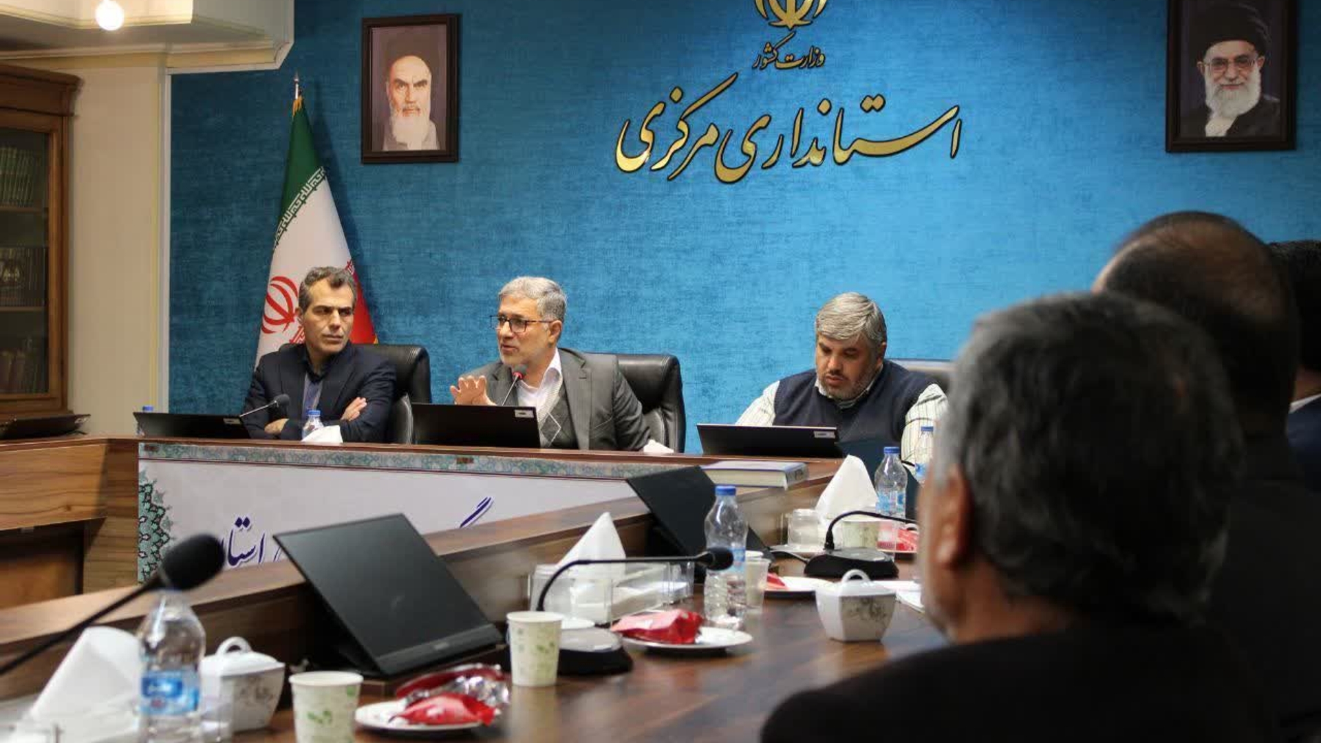 📌برگزاری نشست هم اندیشی معاون سیاسی امنیتی و اجتماعی استانداری مرکزی با نمایندگانی از احزاب و گروه‌های سیاسی استان