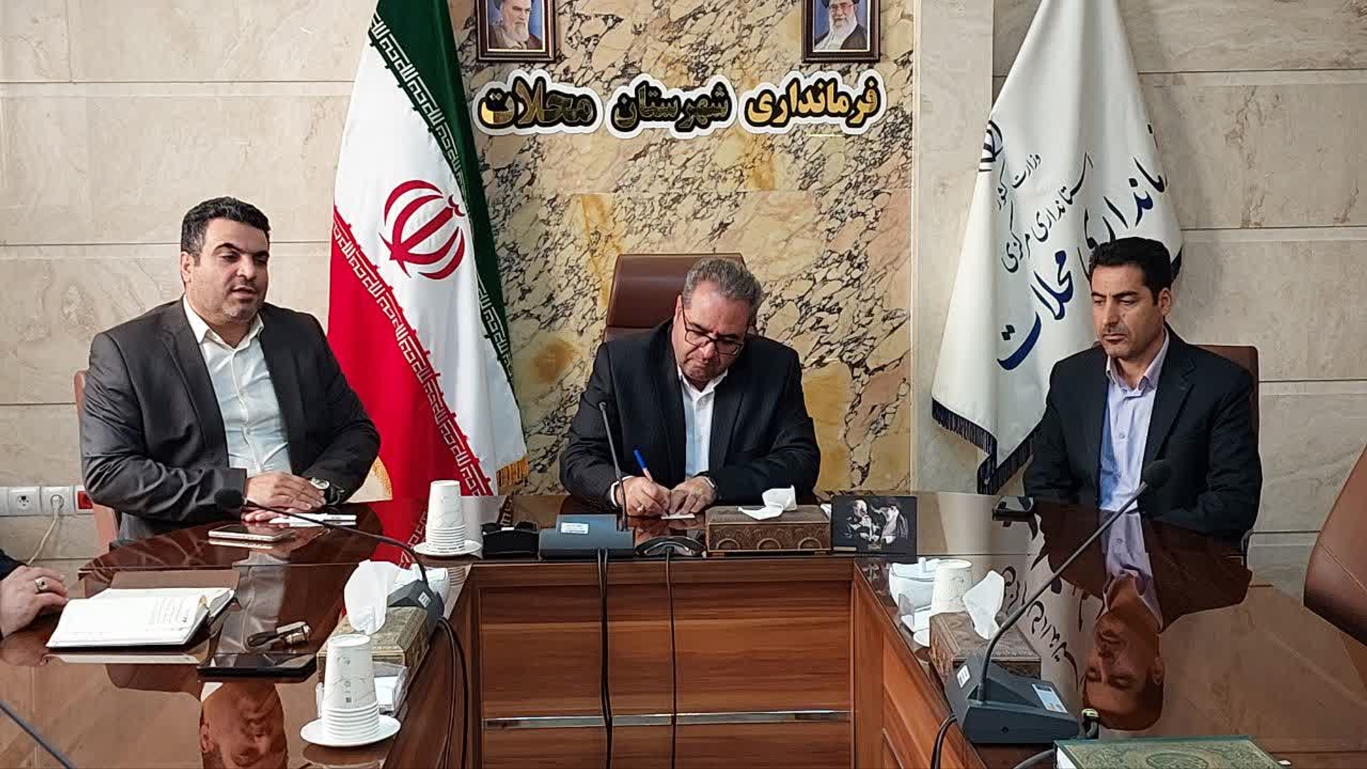 برگزاری جلسه بررسی مشکلات خانه سالمندان شهرستان محلات