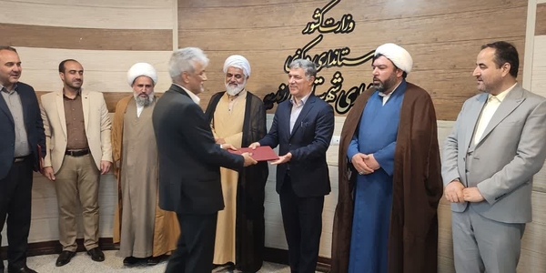 🔻آئین تکریم و معارفه فرماندار شهرستان زرندیه برگزار شد