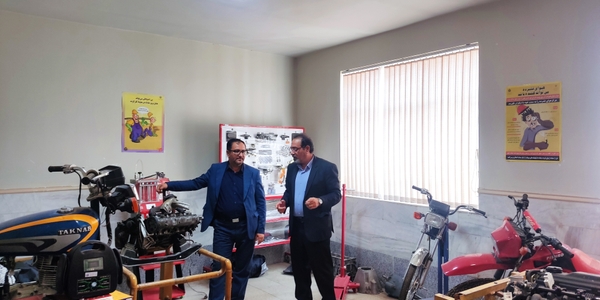 🔶 بازدید فرماندار از مرکز آموزش فنی‌وحرفه‌ای شهرستان خنداب