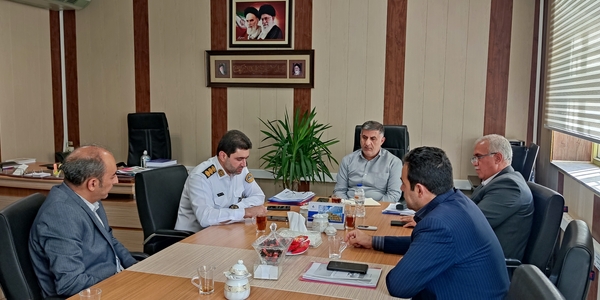 نشست تخصصی هماهنگی برای اجرای طرح کنترل هوشمند معاینه فنی وسایل نقلیه در استان مرکزی برگزار شد.