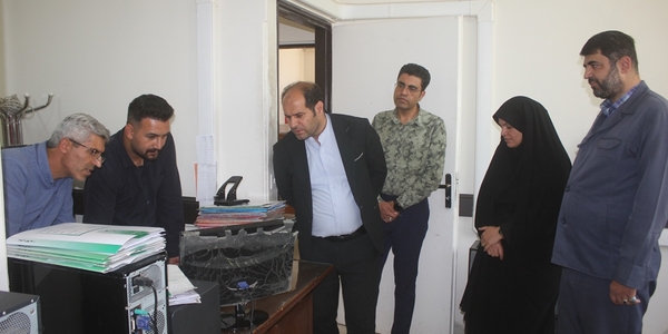 فرماندار از بخشداری کمره بازدید کرد