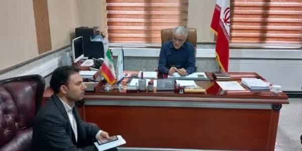 دیدار و نشست مدیران و روسای برخی ادارات شهرستان زرندیه با مهدی احمدی