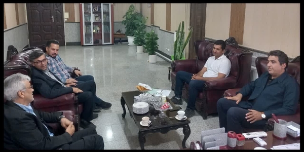 شهردار خشکرود با سرپرست فرمانداری شهرستان زرندیه دیدار و گفتگو کرد