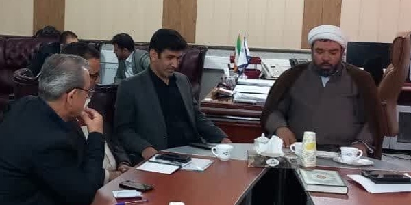 بررسی مسائل حوزه ورزش، آموزش و پرورش و مدارس زرندیه با حضور مدیران کل استان