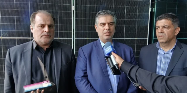 استاندار: استان مرکزی متعهد به توسعه زیرساخت‌های انرژی پاک و پایدار است