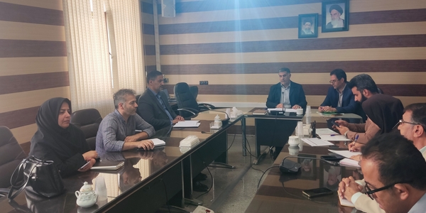 برگزاری اولین جلسه ستاد کنترل جمعیت حیوانات ناقل بیماری به انسان در استان مرکزی