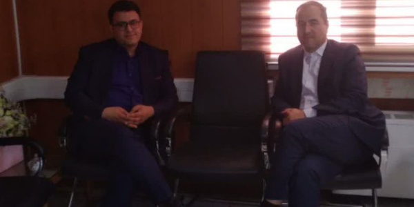 📌دیدار نماینده  مردم شریف  شهرستانهای   اراک کمیجان و خنداب در مجلس شورای اسلامی  با  فرماندار شهرستان اراک / تأکید بر همدلی برای پیشرفت شهرستان