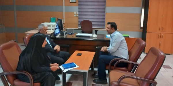 مهدی احمدی روند خدمات‌دهی بانک صادرات شهرستان زرندیه را بررسی کرد