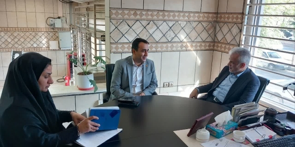 مهدی احمدی خدمات‌دهی بانک ملت شعبه مامونیه را بررسی کرد