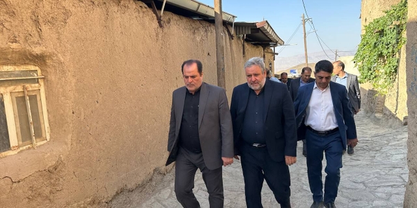 بازدید فرماندار از روستای نیوشت