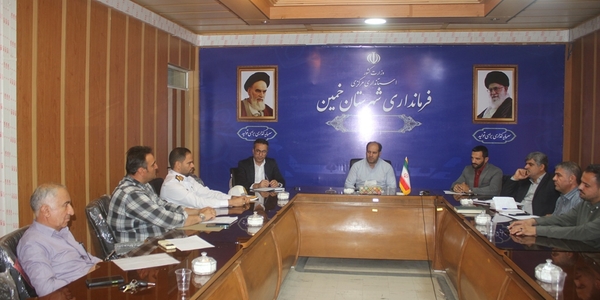 جلسه تعیین تکلیف و ساماندهی سرویس مدارس شهرستان خمین برگزار شد