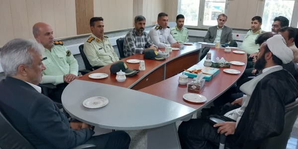 دیدار فرمانده انتظامی شهرستان زرندیه با فرماندار