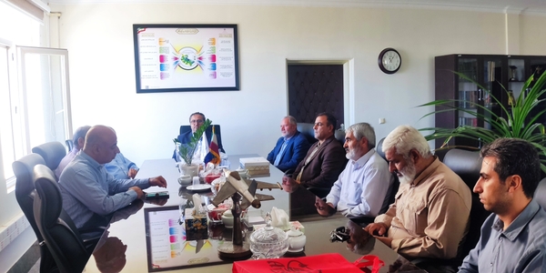 🔘 دیدار اعضای مجمع مطالبه‌گران شهرستان با فرماندار خنداب به مناسبت هفته دولت