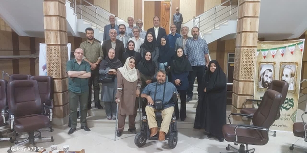 نشست صمیمی فرماندار شهرستان اراک با سمن ها و سازمان های مرد نهاد