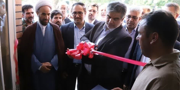 بهره‌برداری از ۵۴ طرح عمرانی و اقتصادی در شهرستان خنداب/ گلنگ‌زنی یک پروژه عمرانی