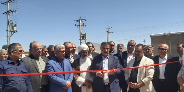 افتتاح دو نیروگاه خورشیدی با ظرفیت مجموع ۶ مگاوات در آشتیان/ بهره‌برداری از یک نیروگاه خورشیدی ۱۵۰ کیلوواتی در بخش کشاورزی