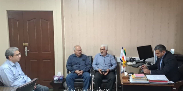 🔻 دیدار جمعی از تولیدکنندگان شهرستان با فرماندار شهرستان کمیجان