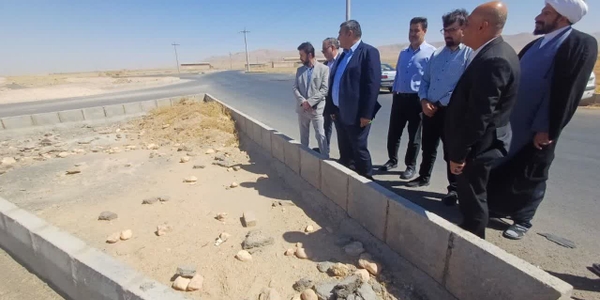 🔻بازدید فرماندار شهرستان کمیجان از تقاطع و محور مواصلاتی ورودی روستای محمودآباد