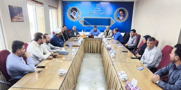 🔻 برگزاری جلسه تجلیل از کارکنان فرمانداری شهرستان کمیجان به مناسبت هفته دولت