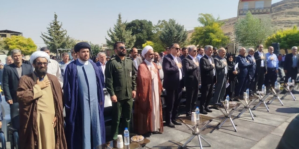 مراسم افتتاحیه سومین جشنواره فرش جیریا با حضور فرماندار شهرستان اراک