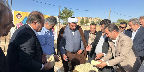 خشت گذاری هنرستان در غرق آباد