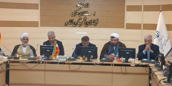 مدیریت پایدار منابع آبی نیازمند توسعه صنایع کم‌آب‌بر است