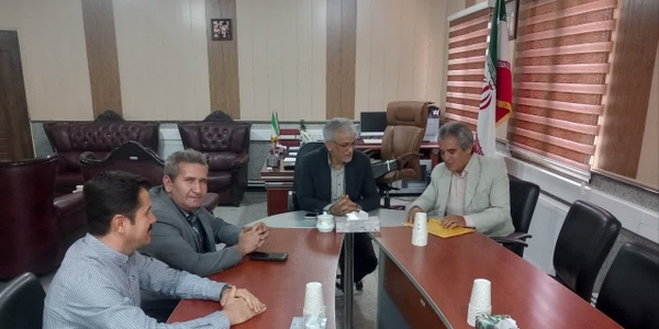 پیگیری مشکلات روستای لاله کان توسط فرمانداری زرندیه