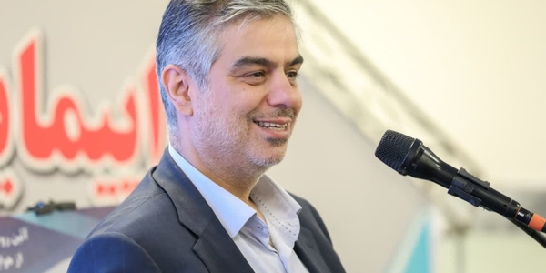 توسعه نیروگاه‌های خورشیدی گامی در جهت کاهش آلودگی زیست‌محیطی صنایع آلاینده