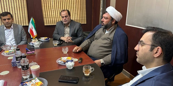 نشست رئیس سازمان فنی و حرفه‌ای کشور با فرماندار ساوه