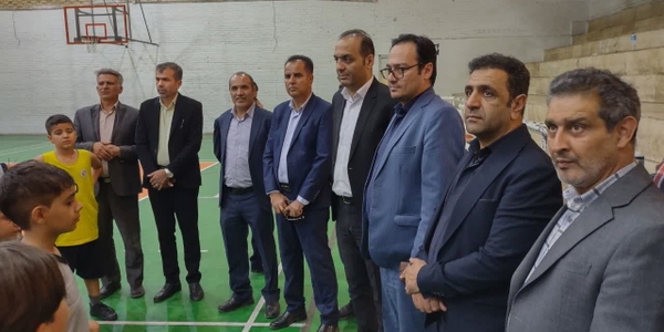 حضور مدیر کل اداره ورزش جوانان استان در شهرستان دلیجان 

روز پنجشنبه مورخ 1404/07/03
مرادی مدیر کل اداره ورزش جوانان استان به اتفاق مهندس گلشن فرماندار شهرستان شهردار دلیجان رئیس اداره ورزش جوانان شهرستان از مجموعه‌های  ورزشی شهدای هفتم تیر و مجموعه ورزشی آزادی بازدید کردند