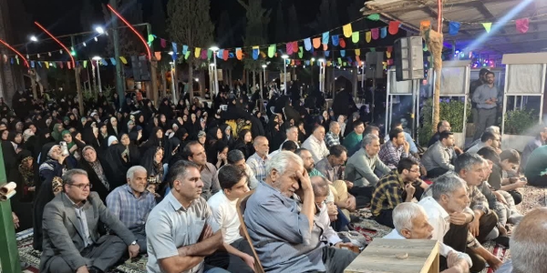 مراسم جشن میلاد پیامبر اکرم(ص) و امام جعفرصادق (ع) در محلات برگزار شد