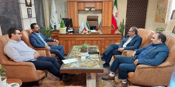 دیدار مدیرکل پدافند غیرعامل استانداری مرکزی با فرماندار شهرستان محلات