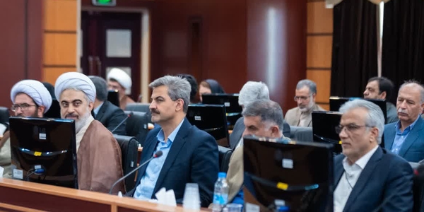 مشاور رئیس‌جمهور: جوانان سرمایه بزرگ ایران هستند / دولت چهاردهم نقدپذیر و مردمی است